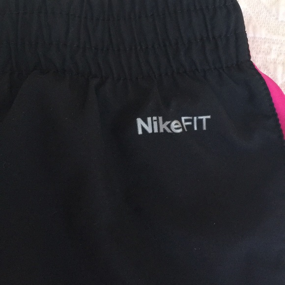 Nike fit running shorts - Picture 2 of 8